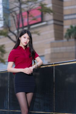 黑社会的超能力女儿